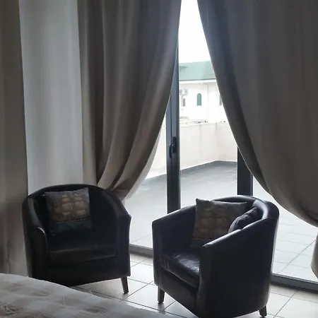 Hotel apartamentowy Mareblu Barcellona-Pozzo di Gotto